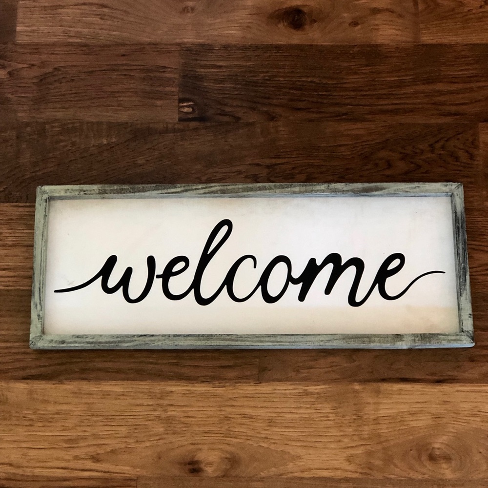 Rustic Welcome Sign - Picture 2 of 2